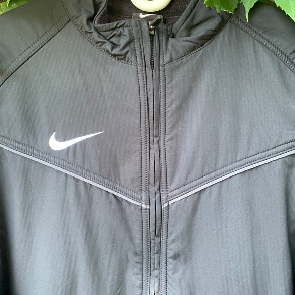 Nike Jacket - Picture 3 of 7